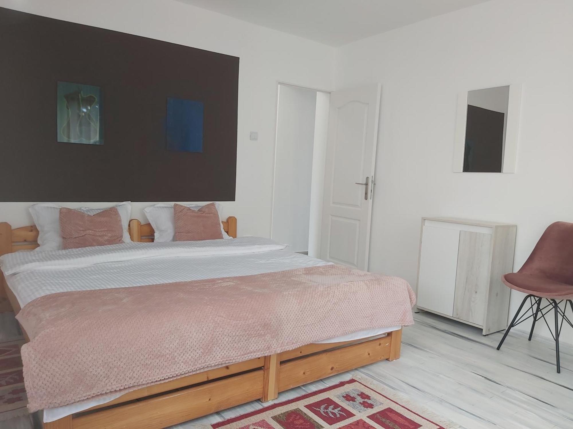 Zoso Home Buşteni Екстериор снимка