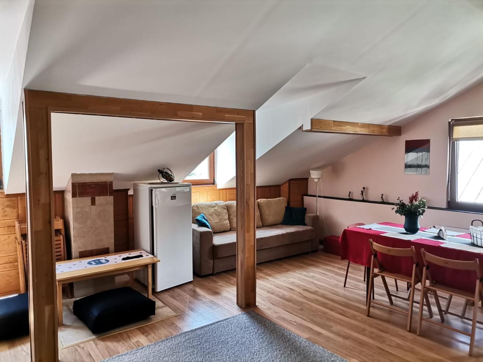 Zoso Home Buşteni Екстериор снимка